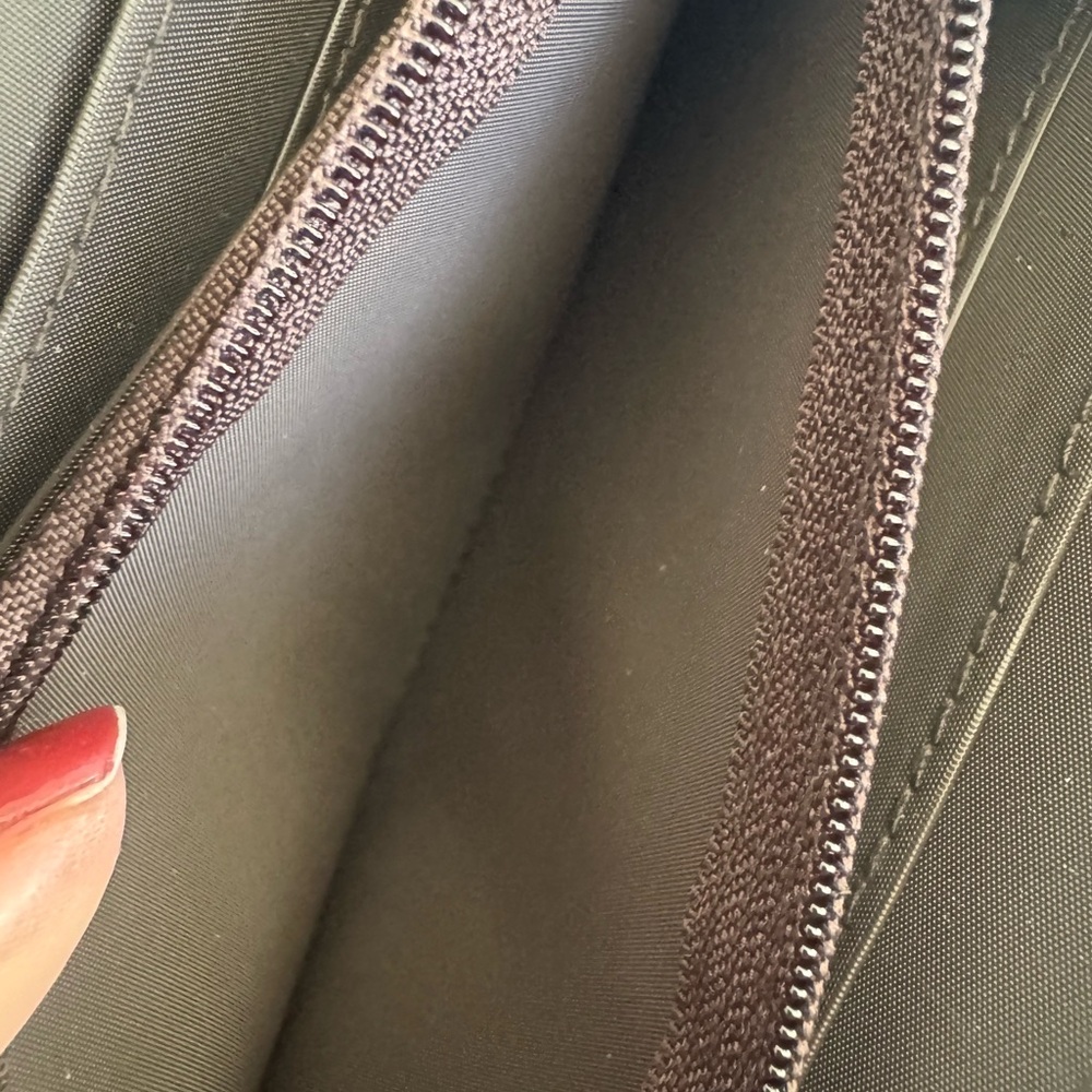 Brown leather Wallet corner zip new - Picture 7 of 8